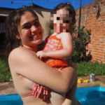 Por la tarde, su hija sonrió para una foto y esa noche se quitó la vida: hoy lucha para concientizar sobre el suicidio