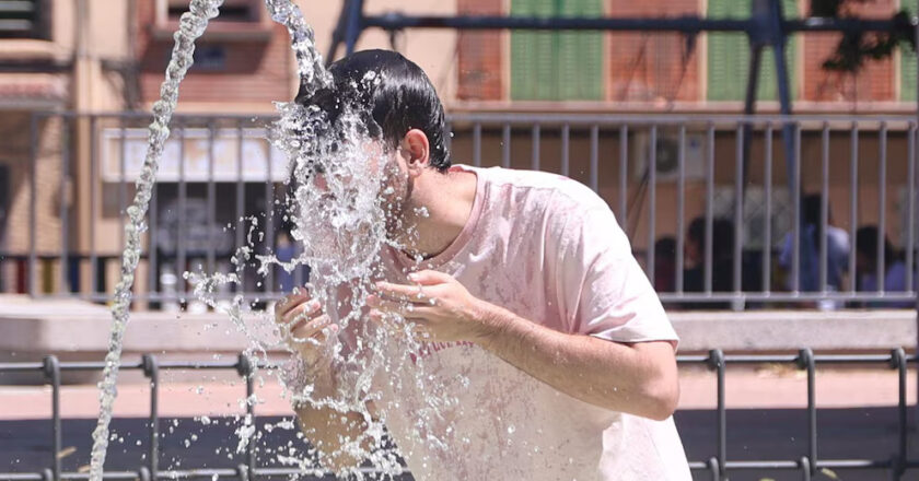 Altas temperaturas y probabilidades de lluvia en el inicio de la ola de calor: al menos 14 provincias bajo alerta