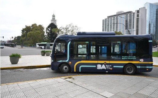 Jorge Macri en el primer día de los buses eléctricos: “Trajimos la última tecnología del mundo para movernos mejor”