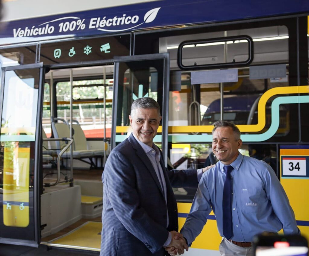 Arrancó el Trambus: menos tiempo de viaje, cero emisiones y una Ciudad más conectada